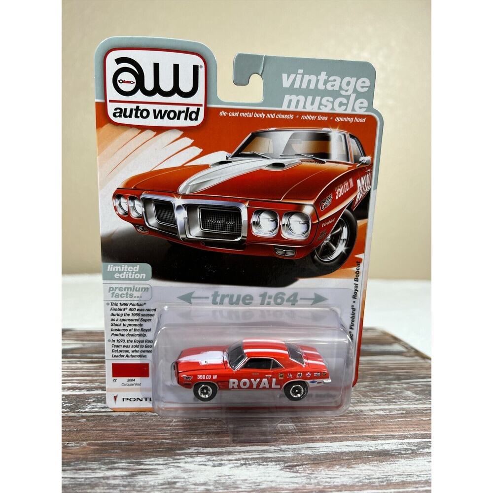 Auto World 1969 Pontiac Firebird Royal‎ Bobcat Vintage Muscle Car 1:64 Diecast